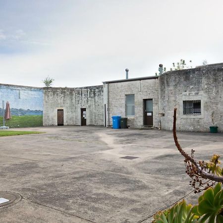 The Old Mount Gambier Gaol Hotel Exterior photo